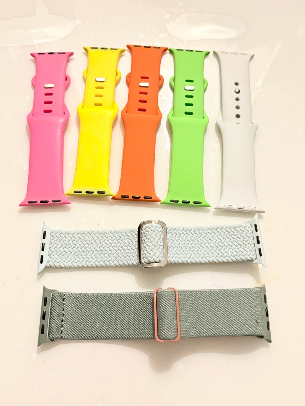 Lot of 7 Multicolor Silicone Sport Strap Bands for Apple Watch
42/44/45/49mm
